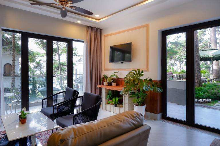 Faru Pine Woods Villa — photo 2