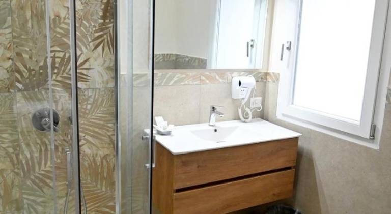 Coast to Coast Rooms & Pool vicino Pompei con Piscina — photo 2
