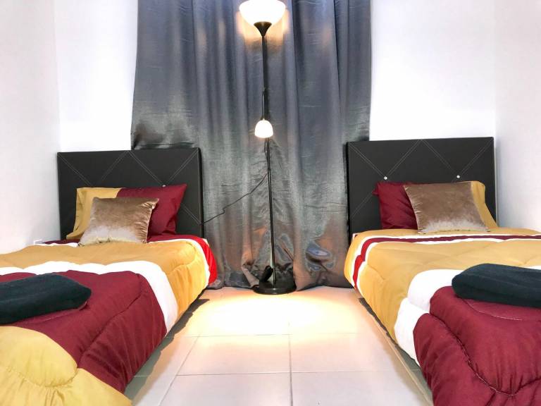 744 m&sup2; Ferienwohnung
