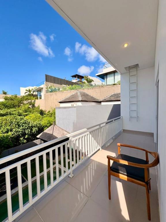 Vacation home with pool & yard | Suitable for remote work | Pets allowed — photo 5