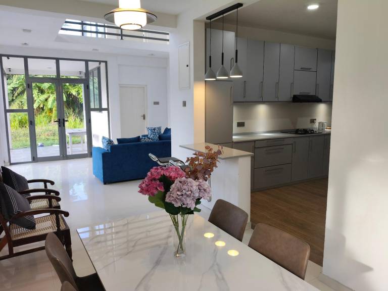 3600 m&sup2; Villa