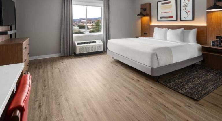 Hawthorn Extended Stay by Wyndham Williston/Burlington — photo 2