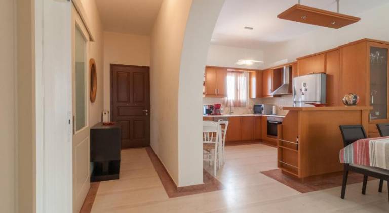 Rental apartment with 2 rooms for 5 persons — photo 2