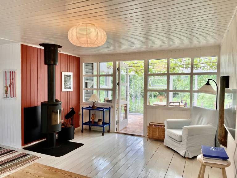 Children-friendly pleasant vacation home with terrace | Pets are welcome — photo 4