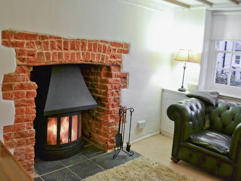 Cottage with terrace, garden & grill | Beach view — photo 3