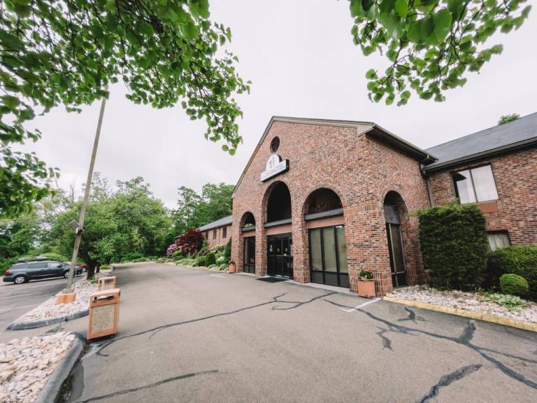 Aderi Hotel Near Casino Adults Only