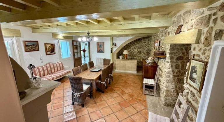 Villa with pool | Pet-friendly — photo 5
