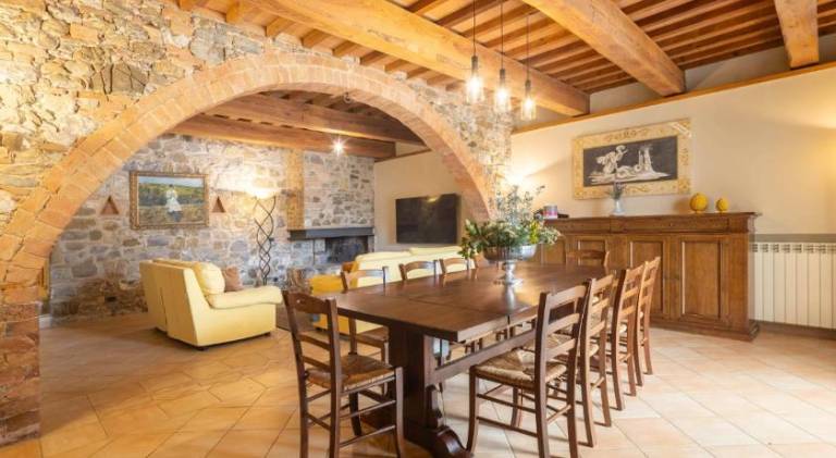 Lodge with yard, private pool & barbeque | Pets are welcome — photo 4