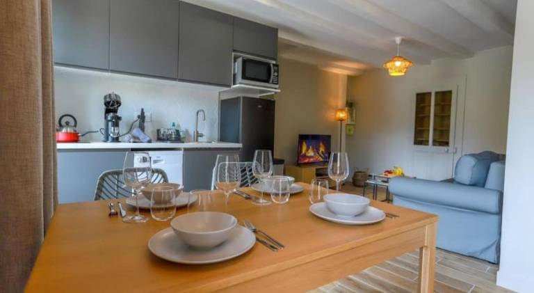 Holiday apartment with 2 rooms for 6 persons — photo 3