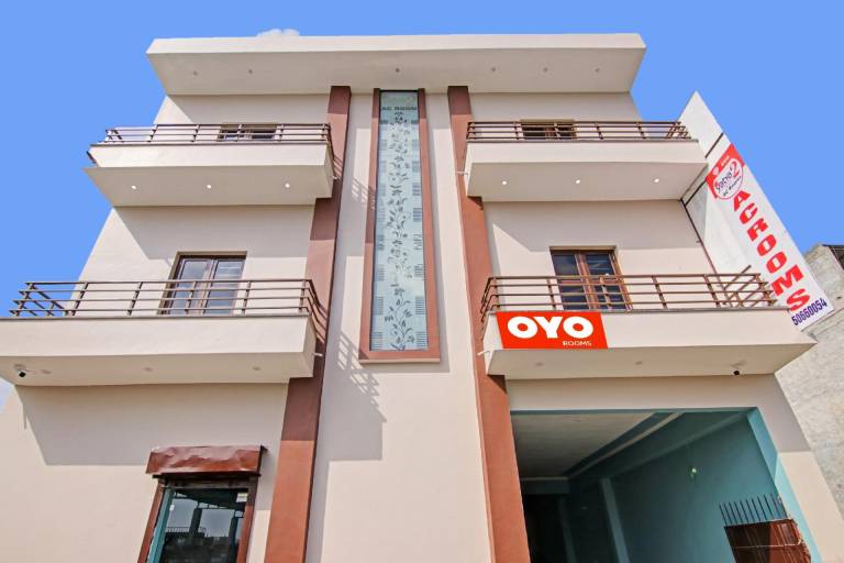 Hotel O The Crown Hotel