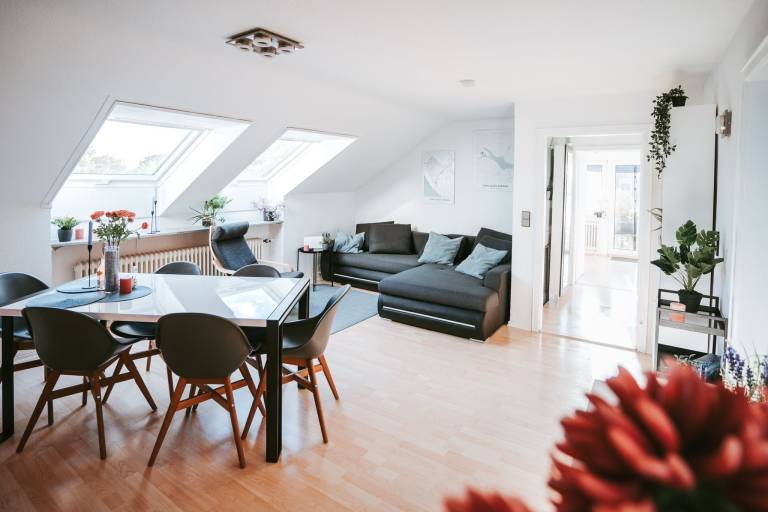 Family-oriented rental apartment with fast internet | Beach view | Dogs allowed — photo 3