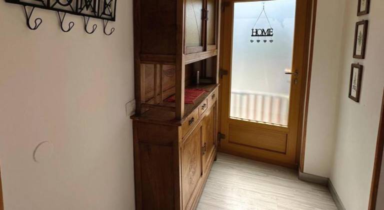 Rental apartment with 2 rooms for 5 persons — photo 4