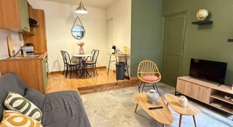 Apartment | Next to Palais des Beaux-Arts de Lille — photo 2