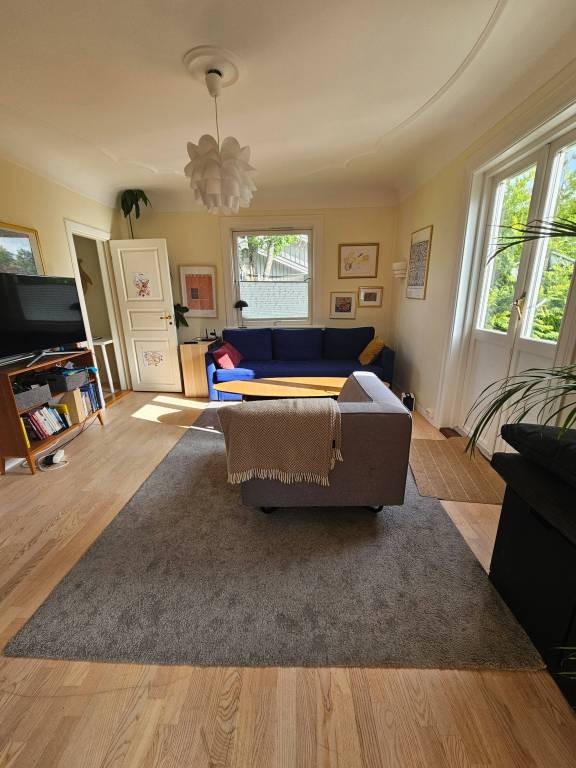 Family-friendly rental apartment with hot tub, yard & BBQ | Pets allowed — photo 2