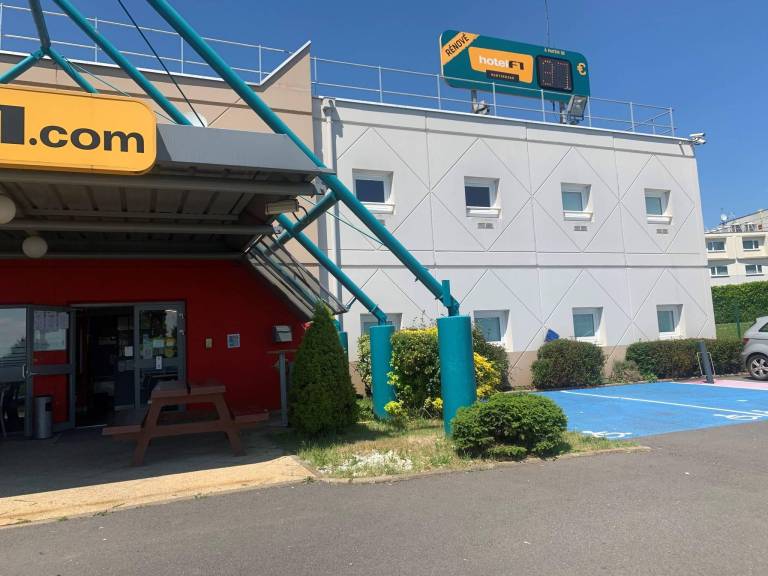 HotelF1 Saint-Witz A1 Paris Nord in Goussainville
