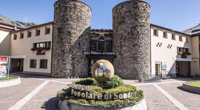 House with patio | Suitable for remote work in Bormio
