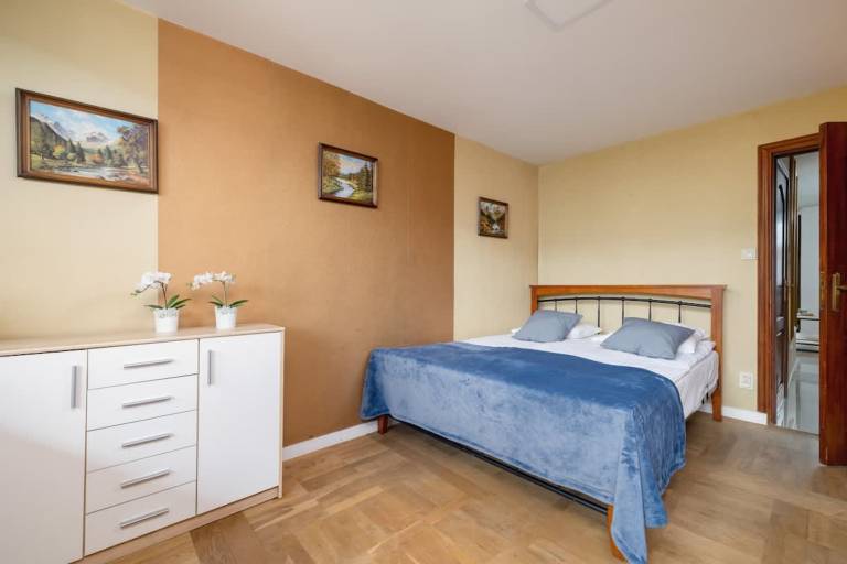 Apartment with 1 room for 4 persons — photo 2