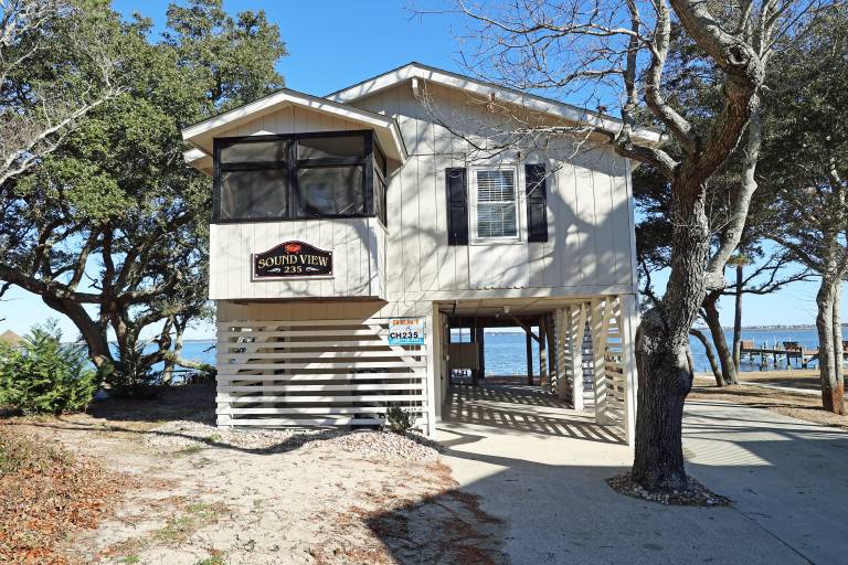 House Kitty Hawk