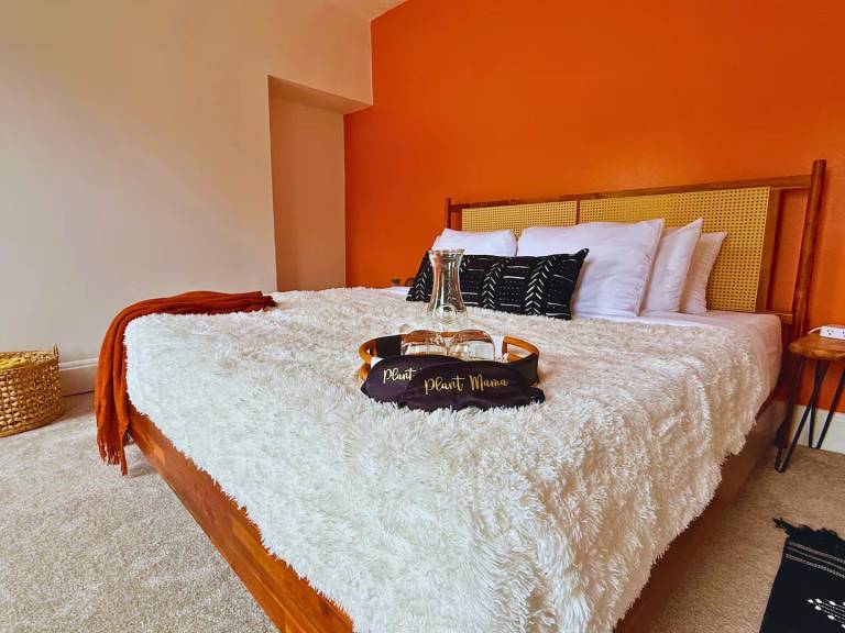 Short North– Parking Free - King Bed - Convention — photo 2