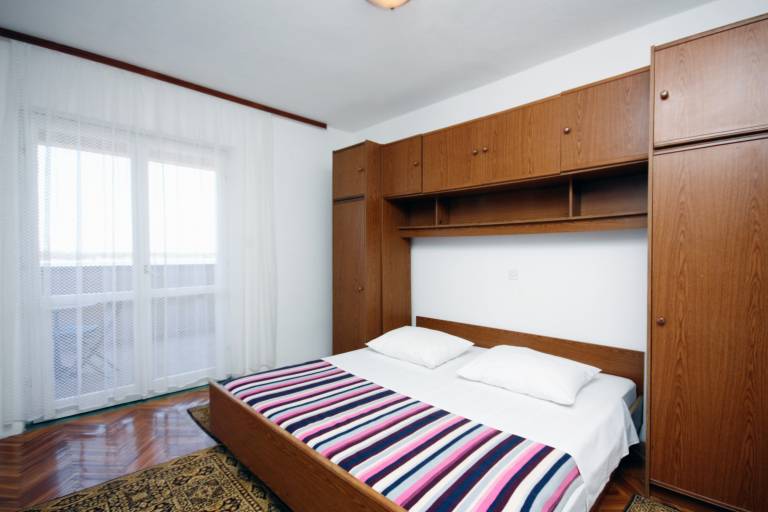 Two bedroom apartment with terrace and sea view Barbat, Rab (A-5070-a) — photo 5