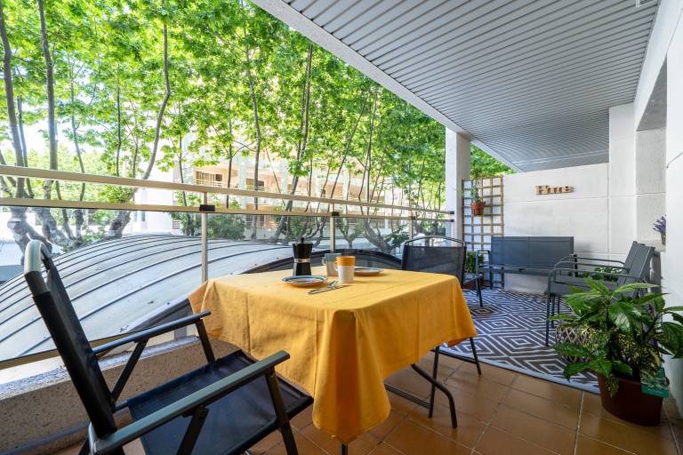 Apartment 'Apartamentos Salou - 112' with Shared Pool, Wi-Fi and Air Conditioning — photo 4