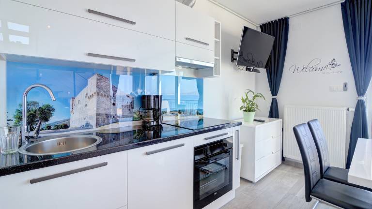 Rental apartment with patio | Sea view — photo 5