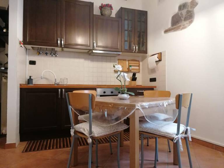 Apartment with 1 room for 4 persons — photo 4