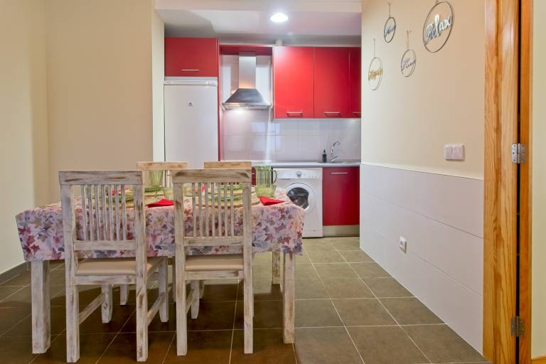 Apartment 'Sardón De Los Frailes' with Shared Pool, Shared Garden and Wi-Fi — photo 3