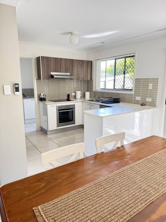 House  Deception Bay