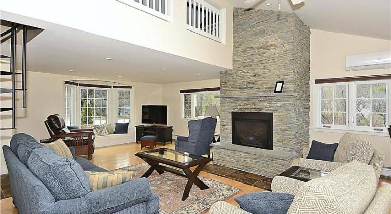 Vacation home with 2 rooms for 6 persons in Stowe, VT