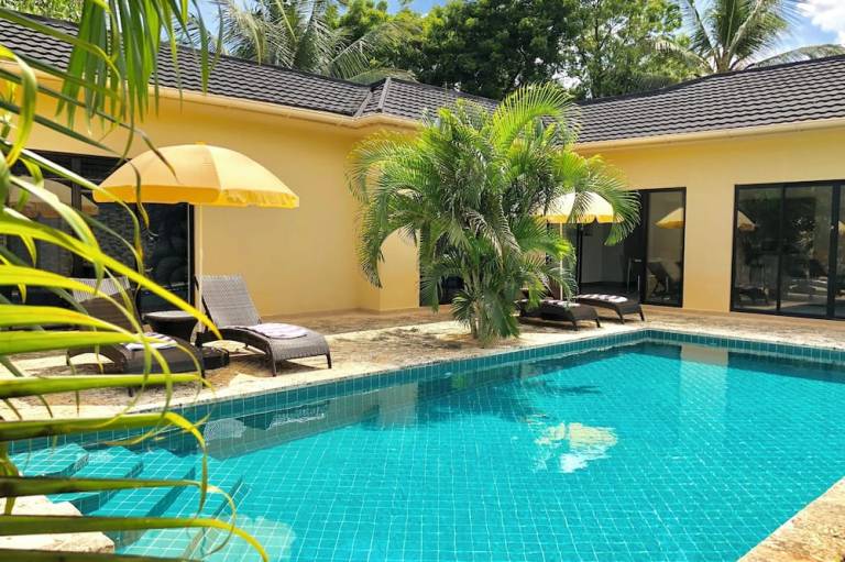 Villa Galu Beach