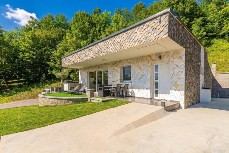 Studio  Rihpovec