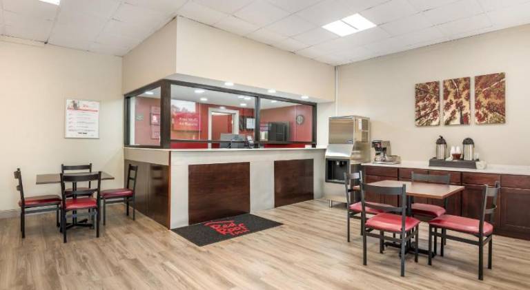 Red Roof Inn Richmond, VA — photo 4