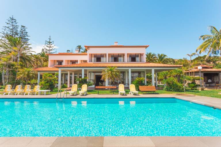 Villa  Santa Cruz