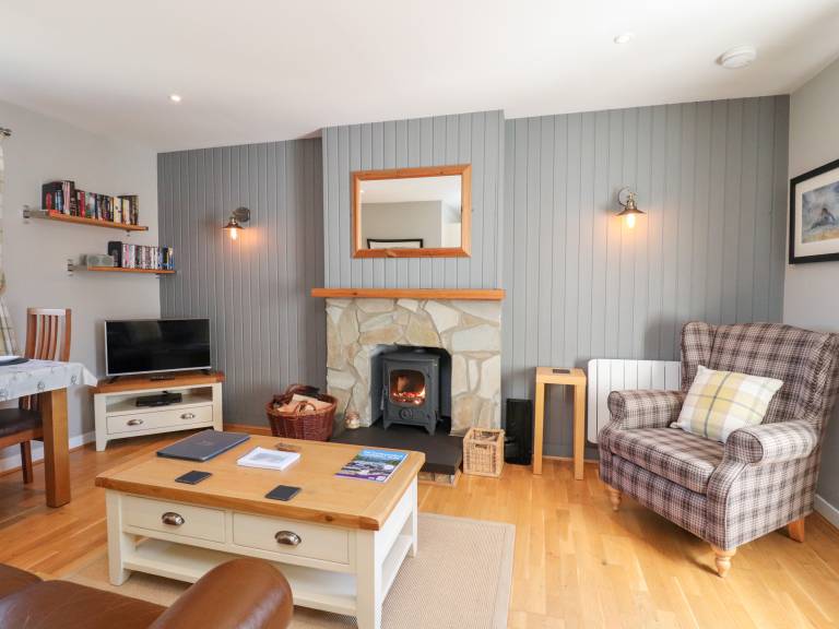 Cottage  Newtonmore