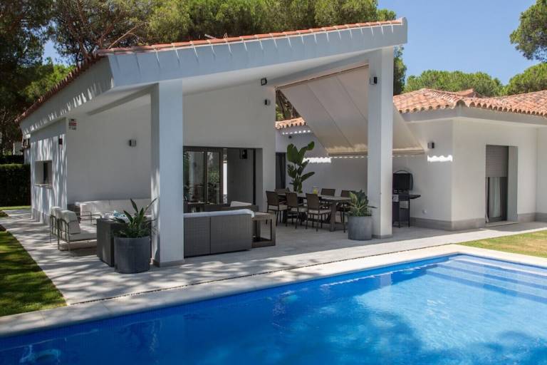 Villa  Urbanización Novo Santi Petri