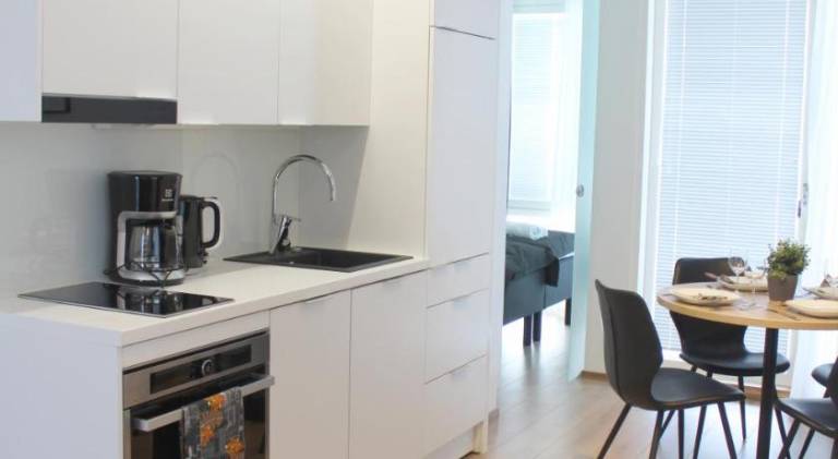 Holiday apartment | Close to Arktikum Science Museum | Next to the beach | Pets are welcome — photo 2