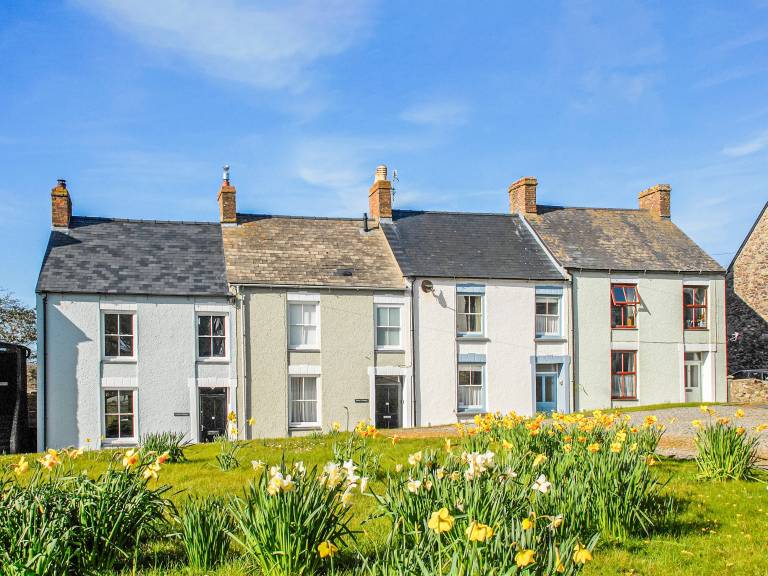 Cottage Solva