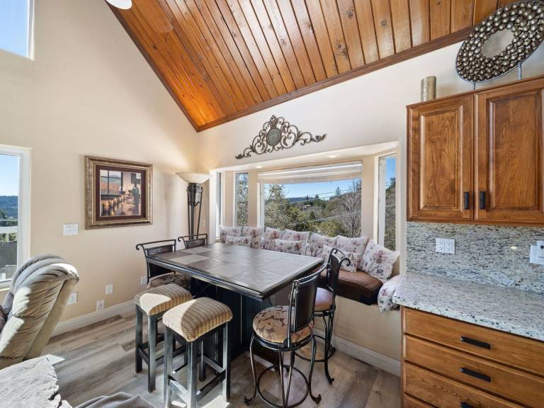 Vacation home with grill — photo 4