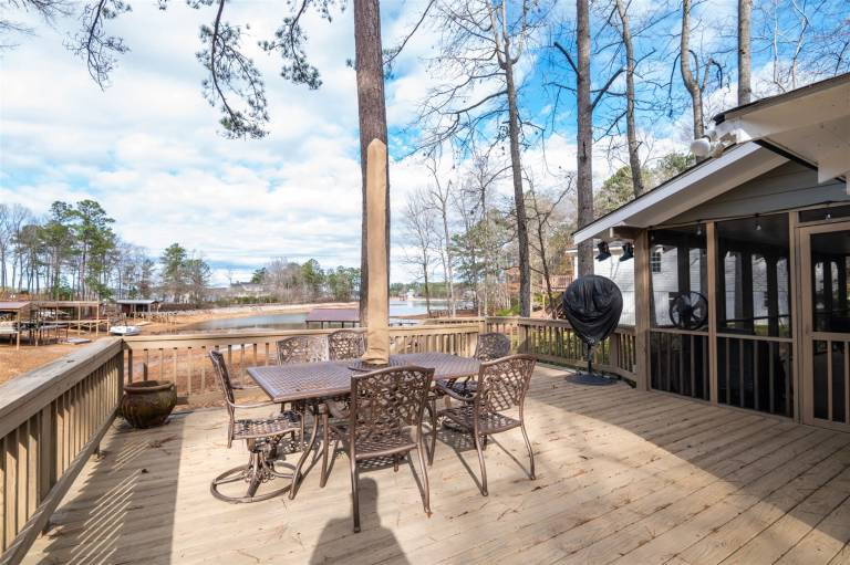 Dadeville, AL Vacation Rentals from 96 HomeToGo
