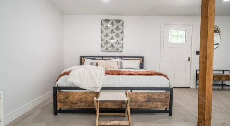 Beautiful house | Pet-friendly in Mesa, AZ