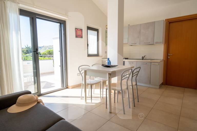 Holiday Rendez Vous 50 - Fourth floor apartment with side sea view — photo 4
