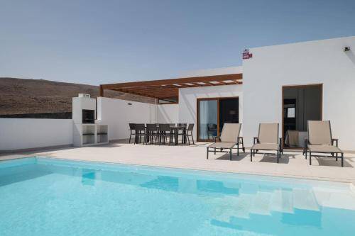 Villa  Playa Blanca
