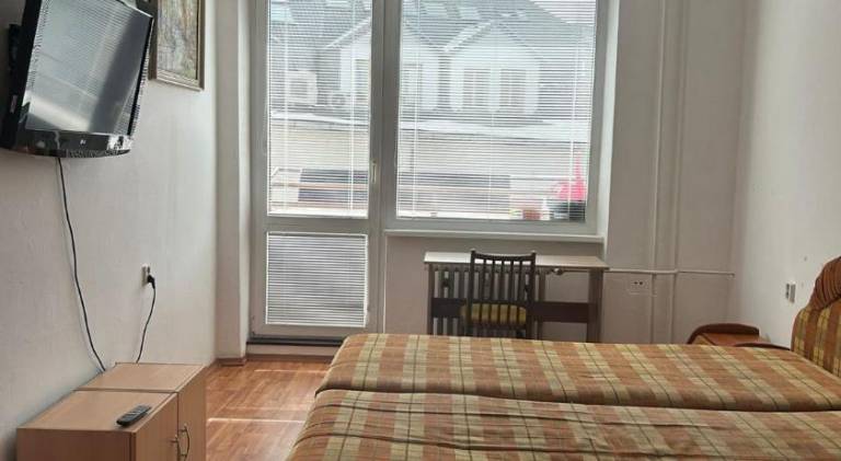 Apartment with 1 room for 15 persons — photo 2