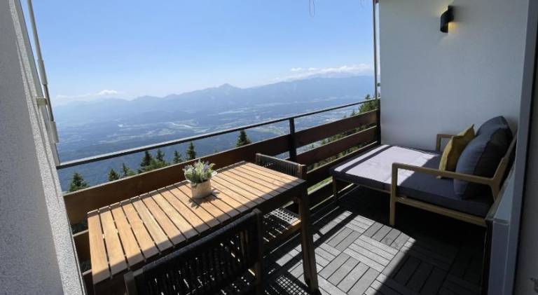Lovely apartment with pool | Pet-friendly in Villach