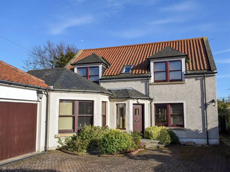 Cottage Crail
