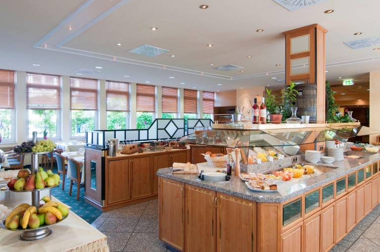 Holiday Inn Frankfurt Airport - Neu-Isenburg By IHG — photo 2