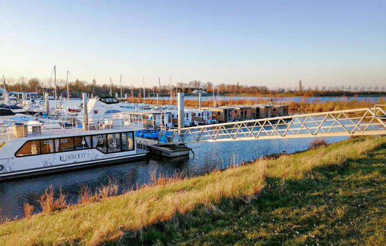 Hausboot  Kinrooi