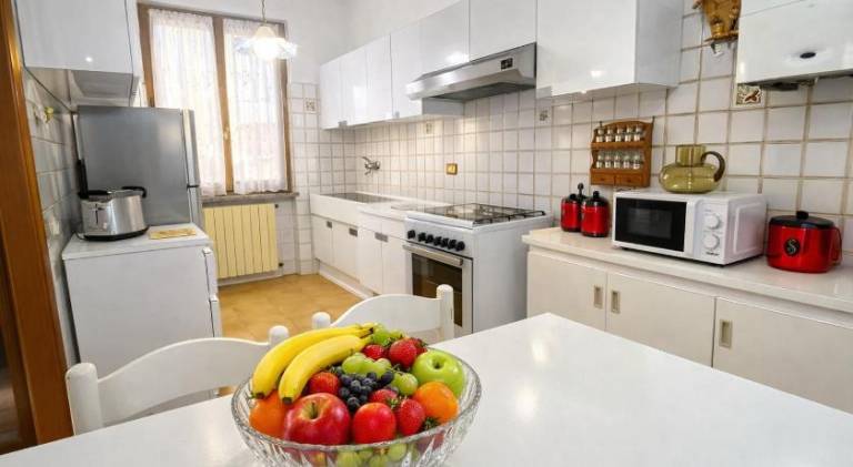 Rental apartment with 2 rooms for 4 persons — photo 3