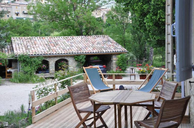 Gite with terrace, yard & barbeque — photo 2